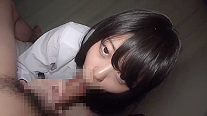 0010901_えっち 細身 制服着衣などが含まれている