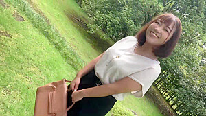 0010934_人妻 デカ乳 豊満などが含まれている